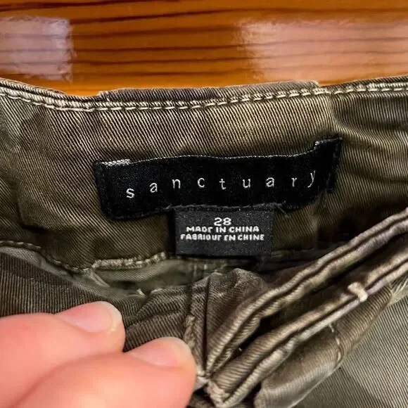 Sanctuary Green Camo Denim Mini Skirt Women’s Size 28